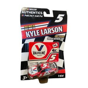 NEW Kyle Larson #5 Valvoline Wave 6 NASCAR Authentics 2022 1:64 Diecast Lionel